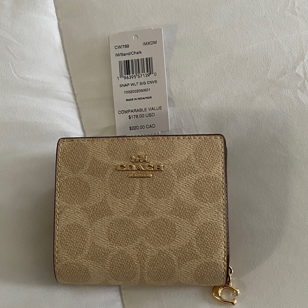 Coach Sand Chalk Wallet